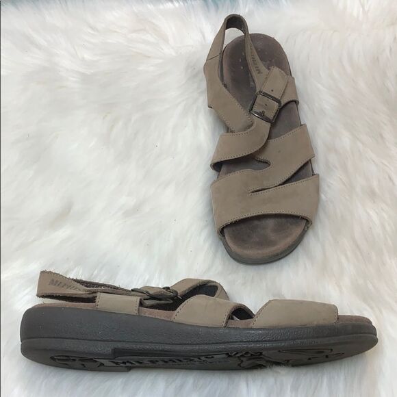 Mephisto Tan Suede Strappy Sandals Size 38/7.5 - Picture 1 of 6